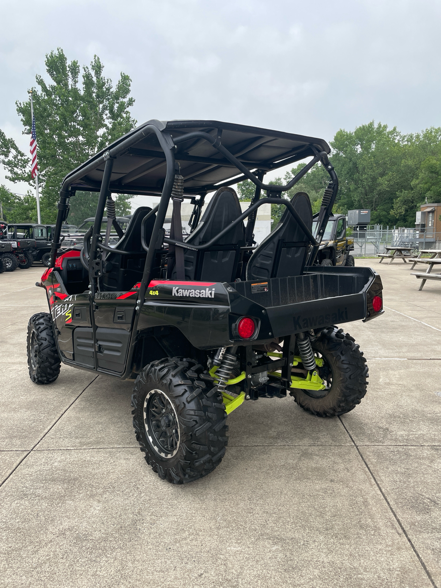 2023 Kawasaki Teryx4 S LE in New York Mills, New York - Photo 4