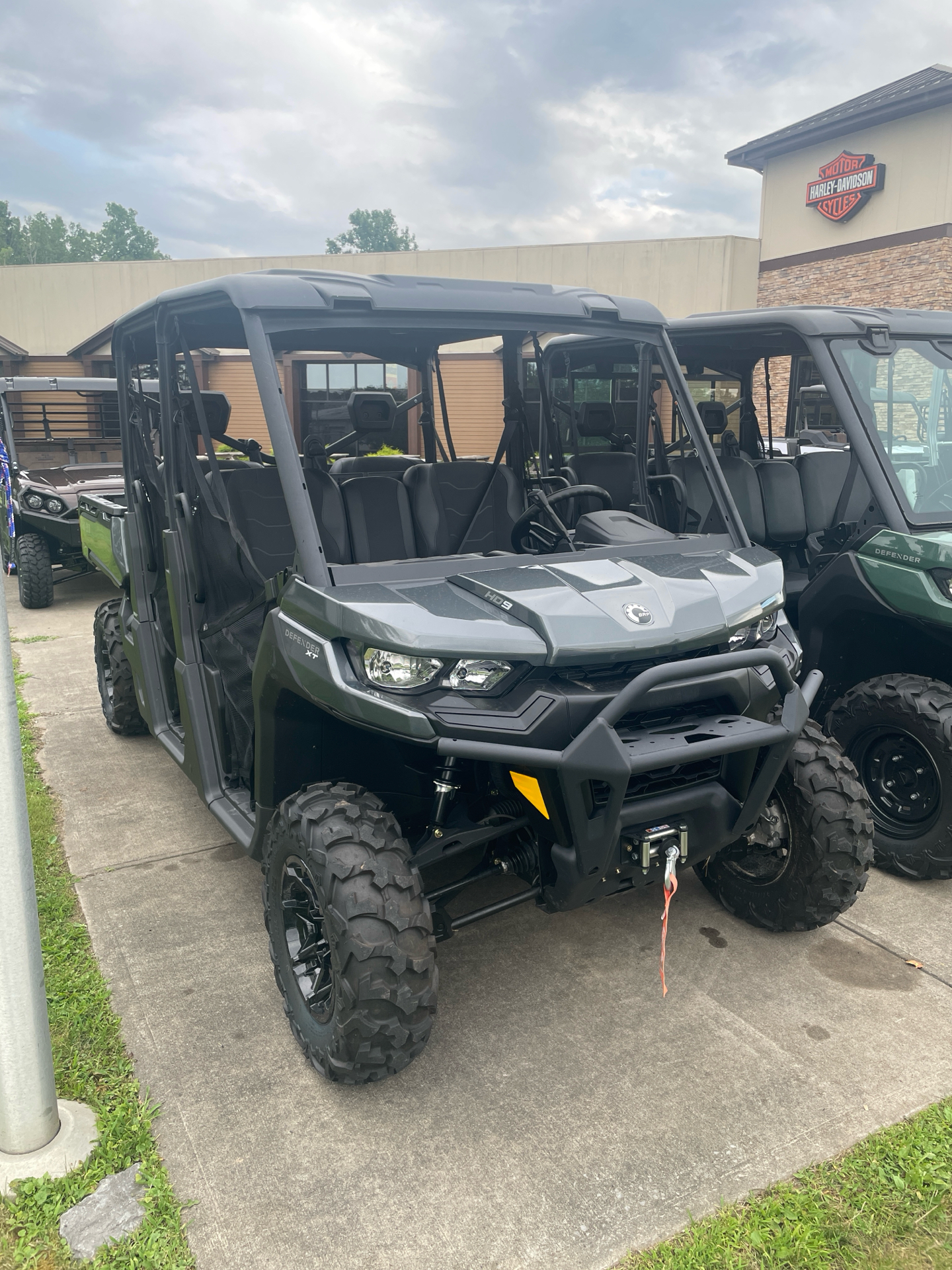 2024 Can-Am Defender MAX XT HD9 in New York Mills, New York - Photo 2