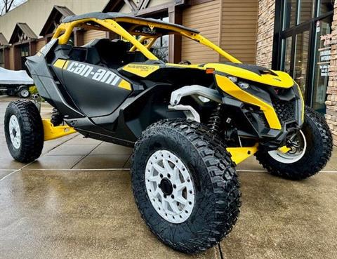 2024 Can-Am Maverick R X RS with Smart-Shox 999T DCT in New York Mills, New York - Photo 2