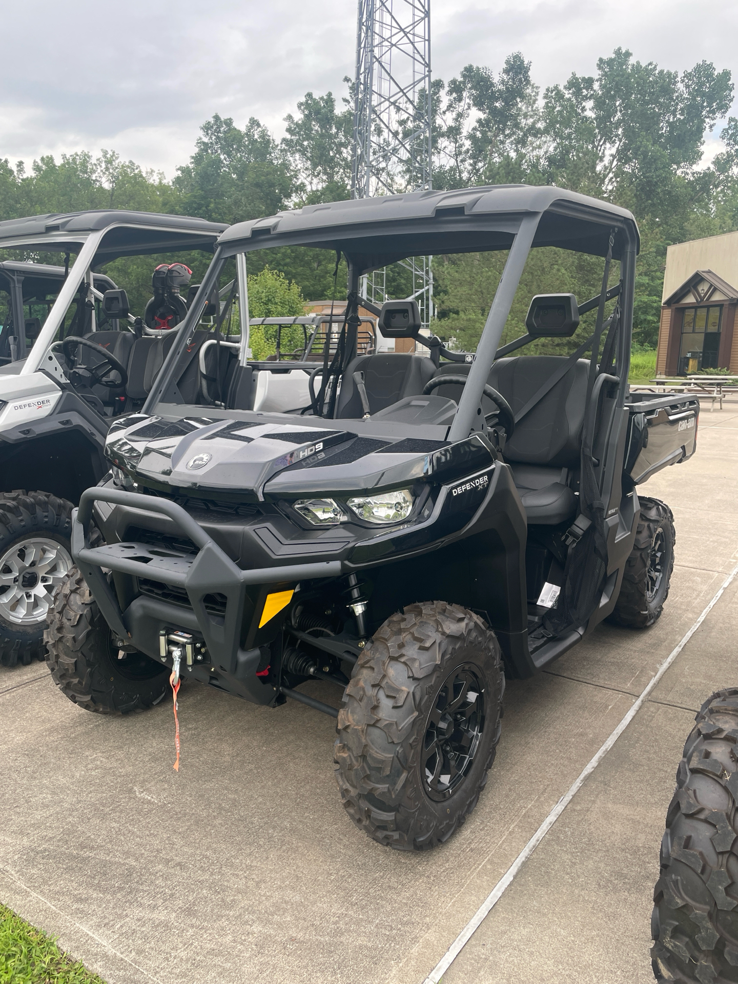 2024 Can-Am Defender XT HD9 in New York Mills, New York - Photo 2