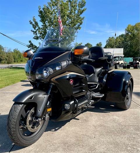 2016 Honda Gold Wing Audio Comfort in New York Mills, New York - Photo 1