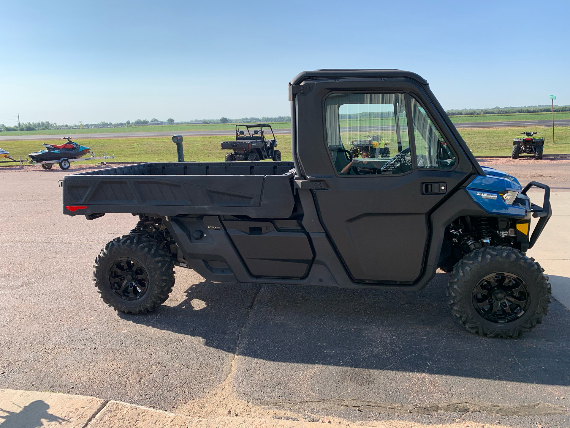 2021 Can-Am Defender Pro Limited HD10 in Yankton, South Dakota - Photo 5