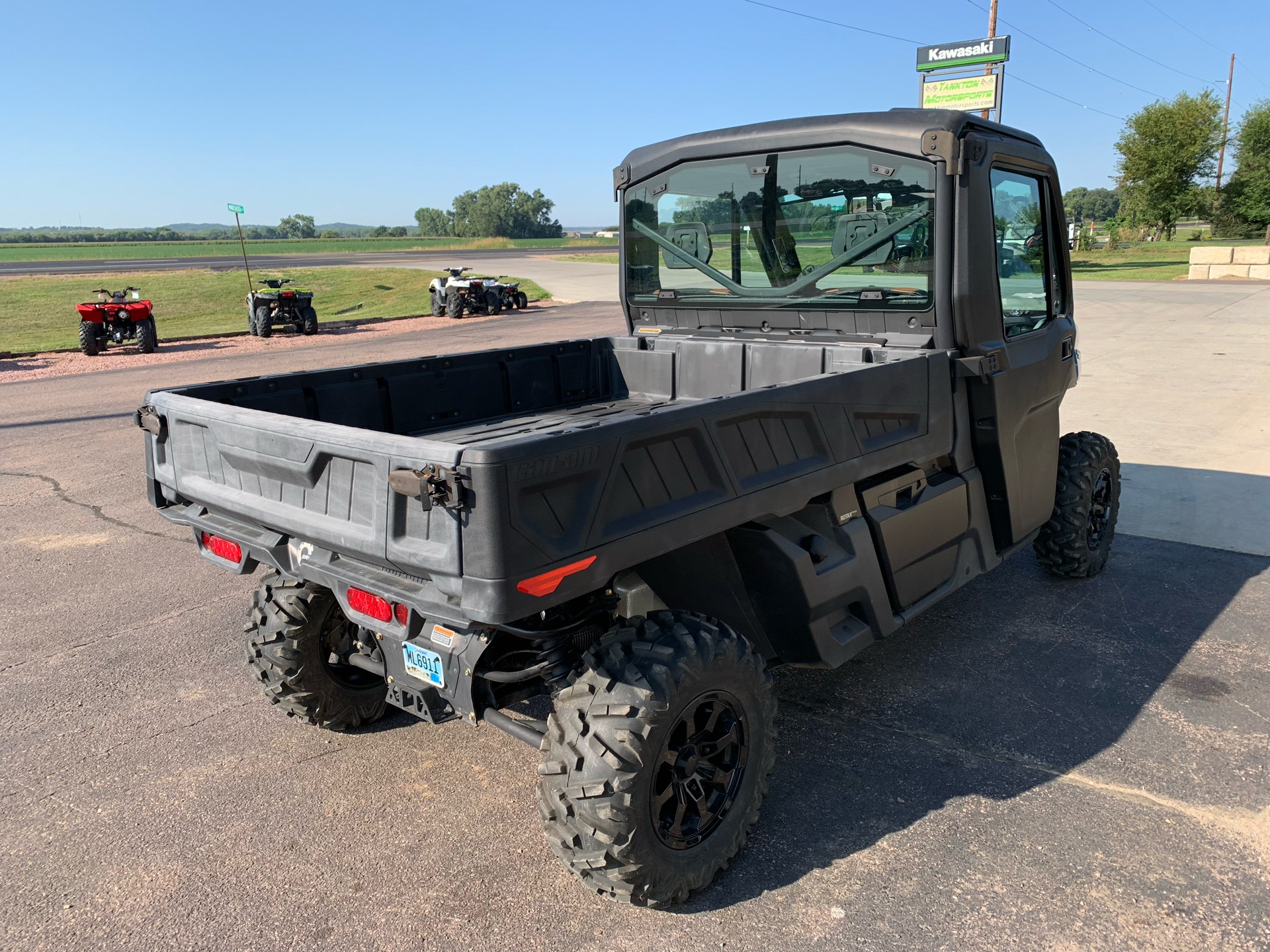 2021 Can-Am Defender Pro Limited HD10 in Yankton, South Dakota - Photo 6