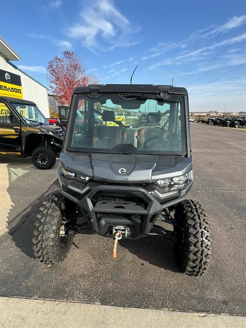 2023 Can-Am Defender Limited CAB HD10 in Yankton, South Dakota - Photo 2