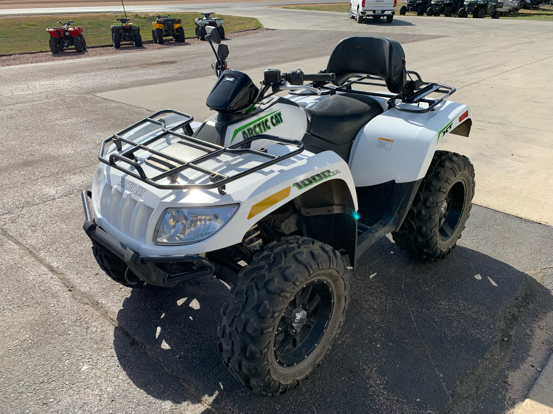 2017 Arctic Cat 1000 XT EPS in Yankton, South Dakota - Photo 4