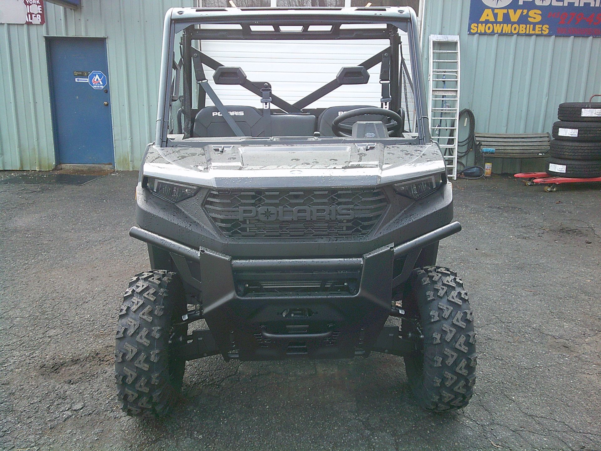 2025 Polaris Ranger 1000 Premium in Brewster, New York - Photo 3