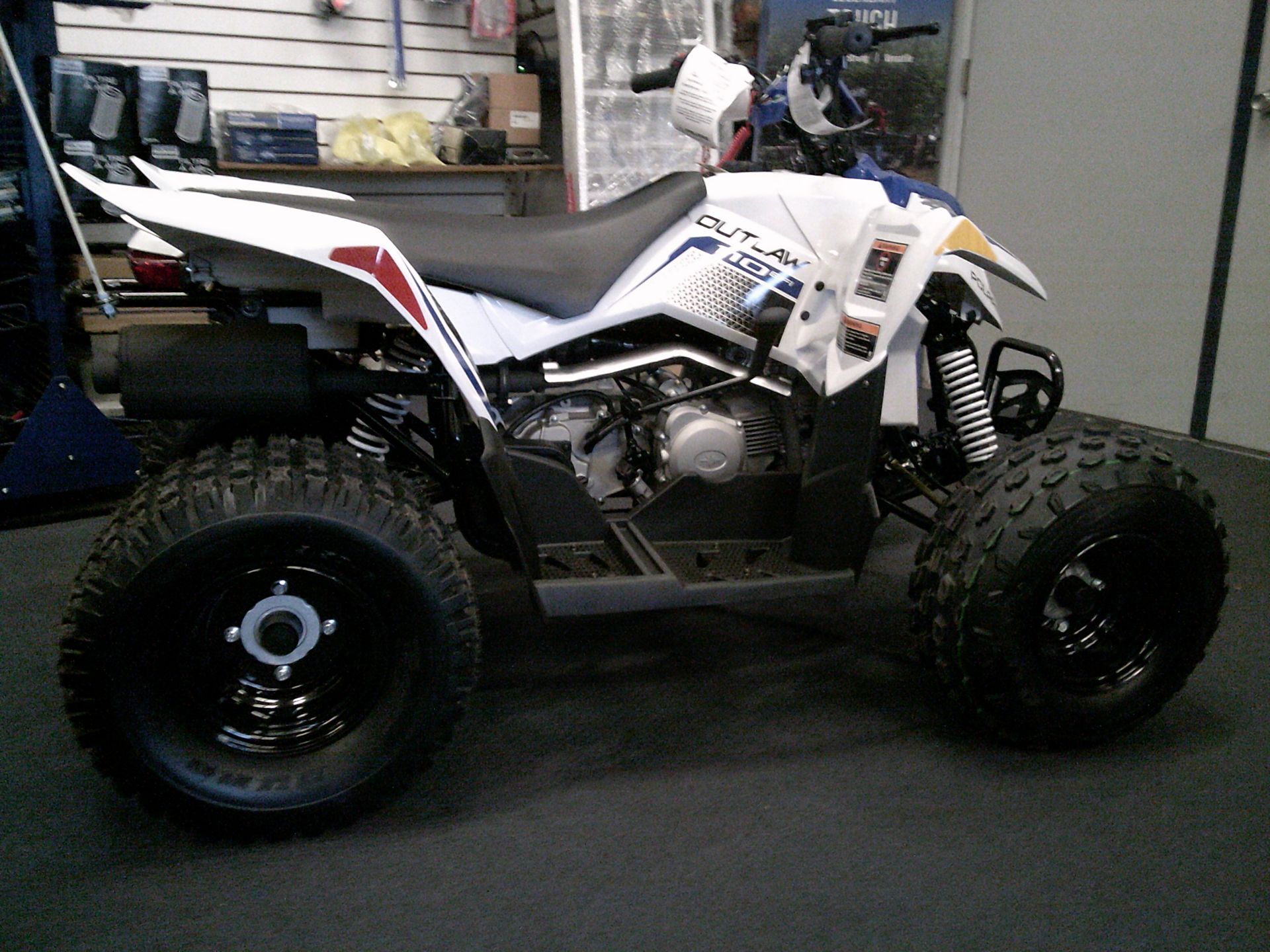 2025 Polaris Outlaw 110 EFI in Brewster, New York - Photo 5