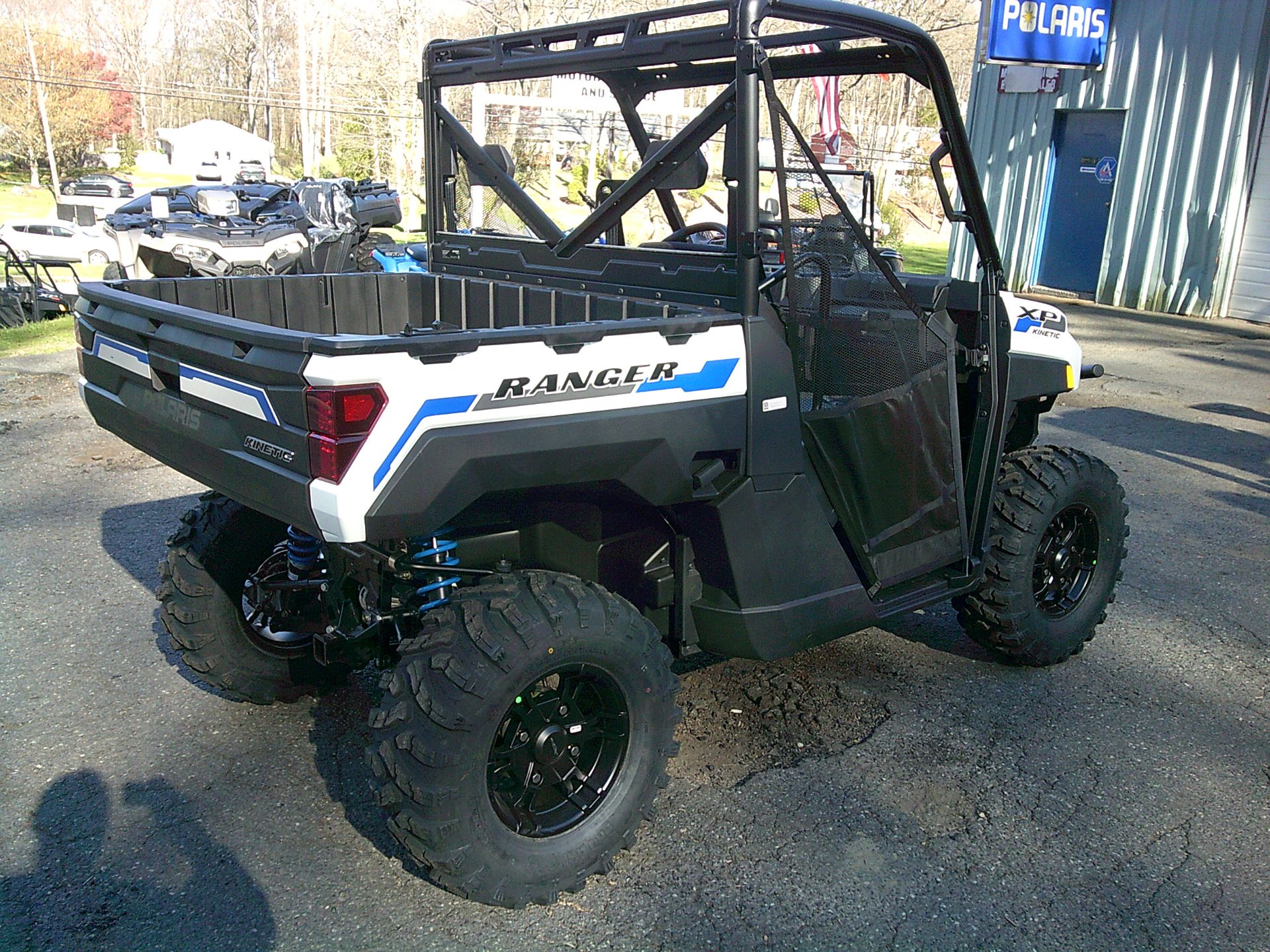 2024 Polaris Ranger XP Kinetic Premium in Brewster, New York - Photo 4