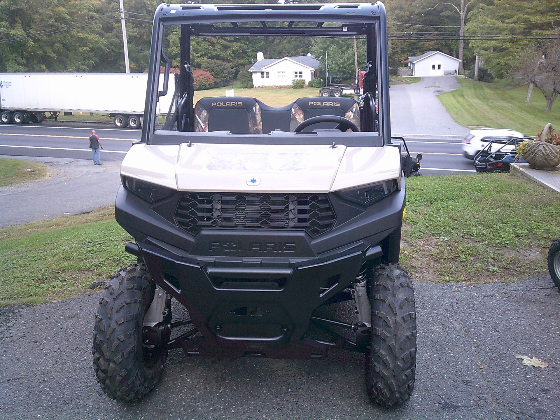 2025 Polaris Ranger SP 570 Premium in Brewster, New York - Photo 2