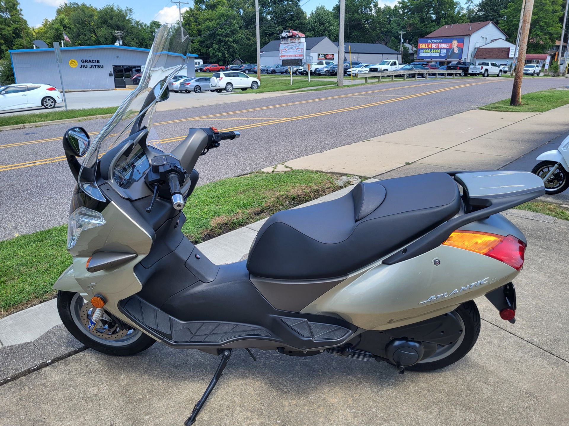 2004 Aprilia Atlantic 200 in Edwardsville, Illinois - Photo 5