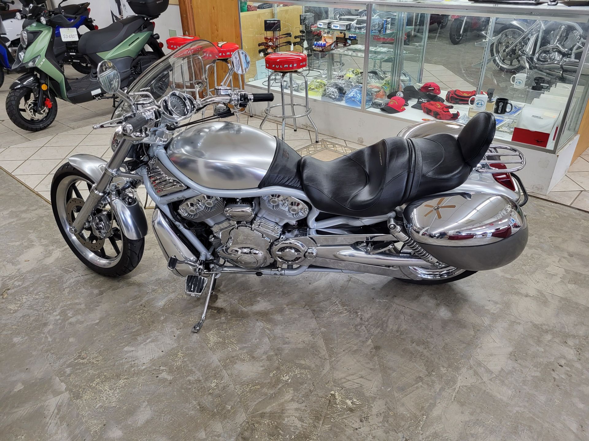 2002 Harley-Davidson VRSCA  V-Rod® in Edwardsville, Illinois - Photo 3