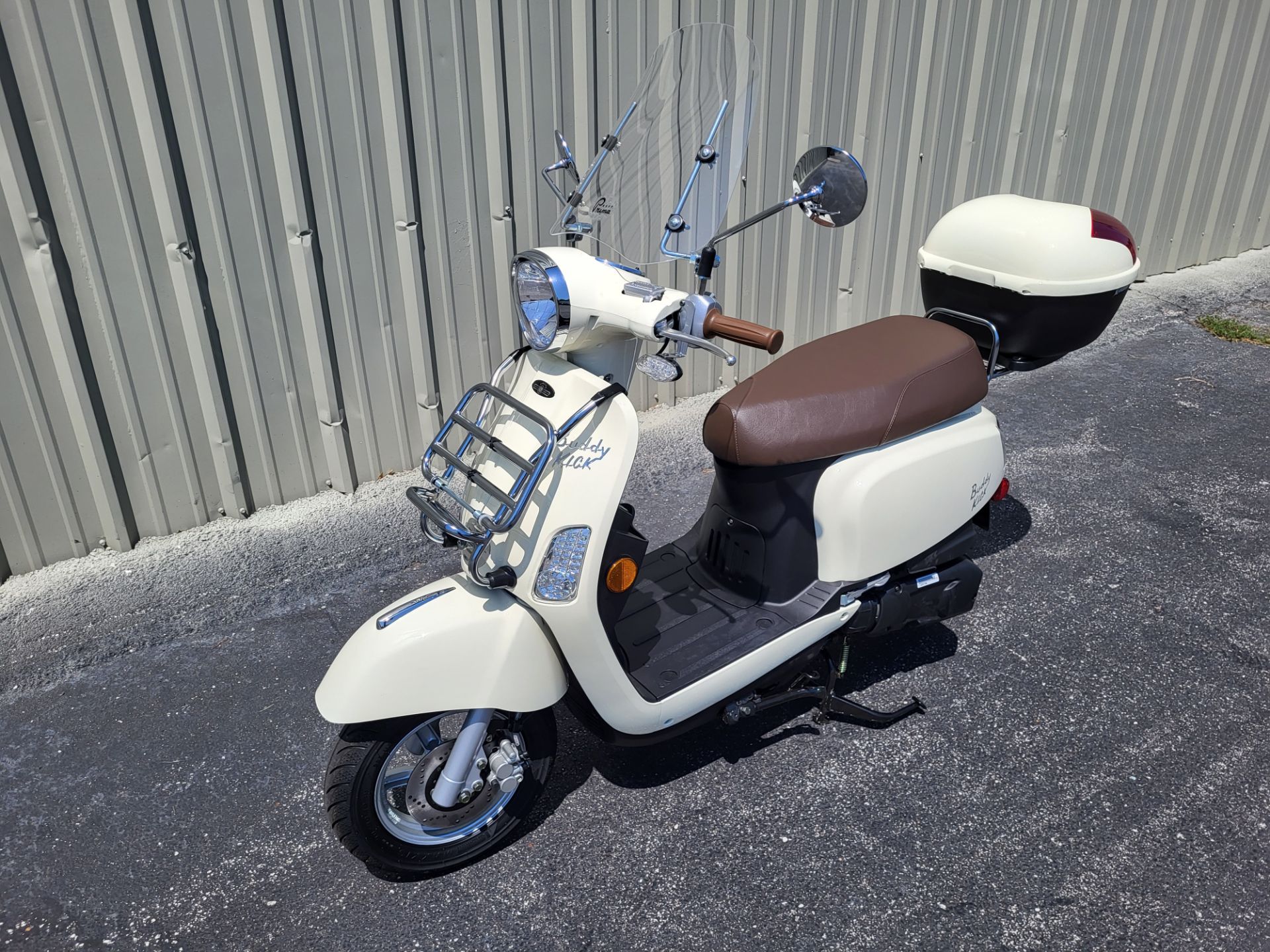 New Genuine Scooters Buddy Kick Scooters in IL Stock Number: N/A | www.motoitaliaedwardsville.com