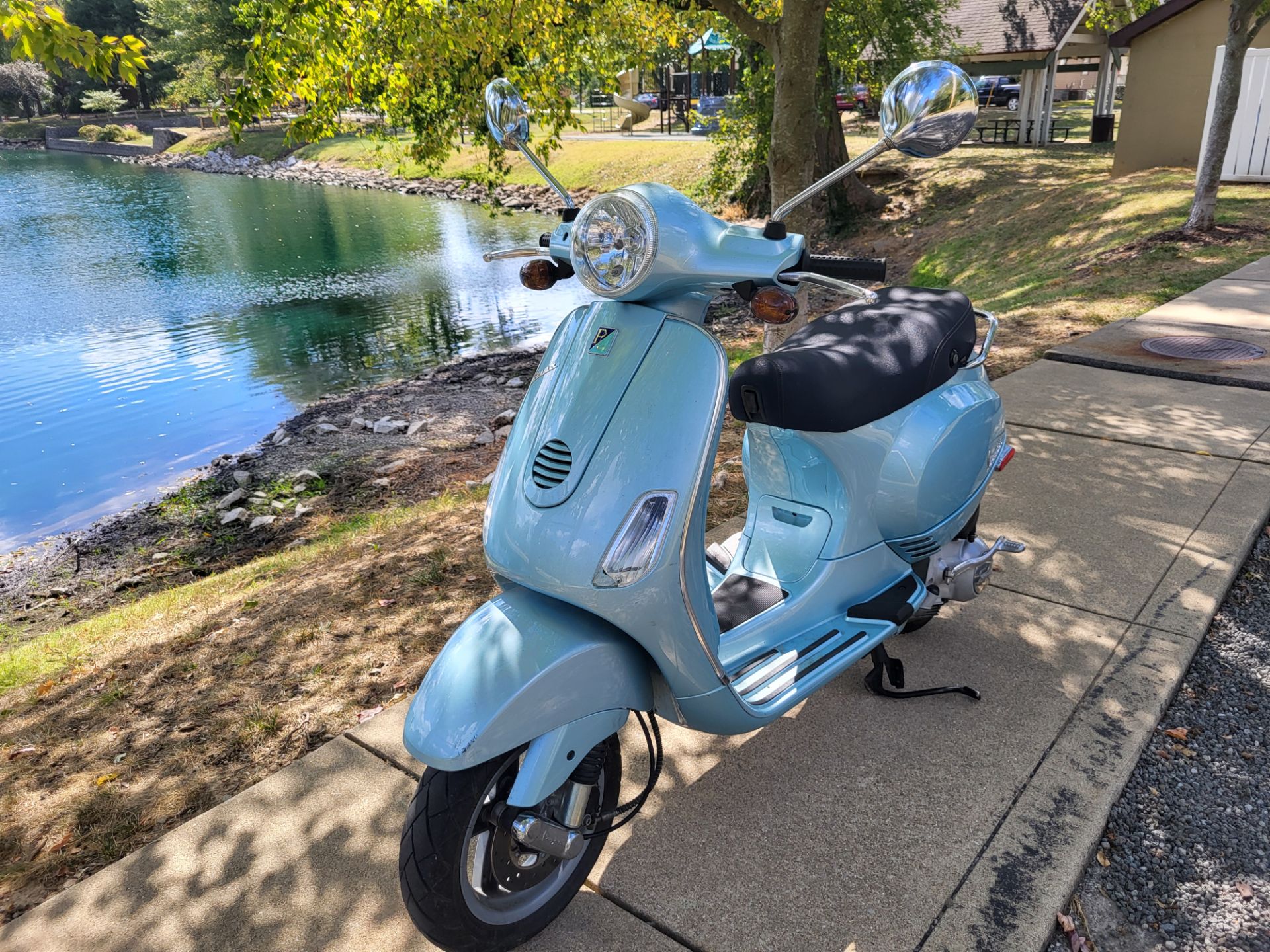 2006 Vespa LX 150 in Edwardsville, Illinois - Photo 1