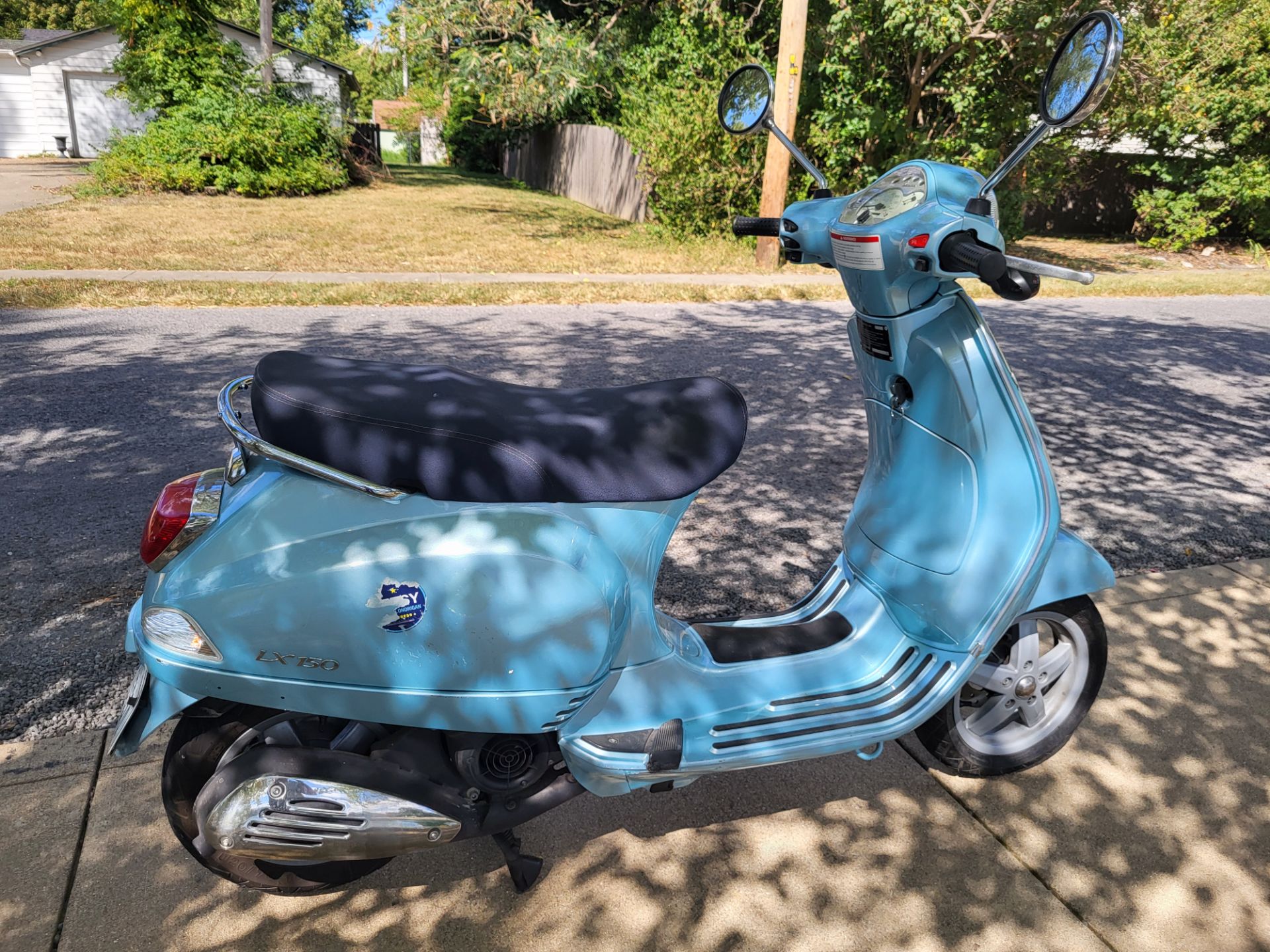 2006 Vespa LX 150 in Edwardsville, Illinois - Photo 2