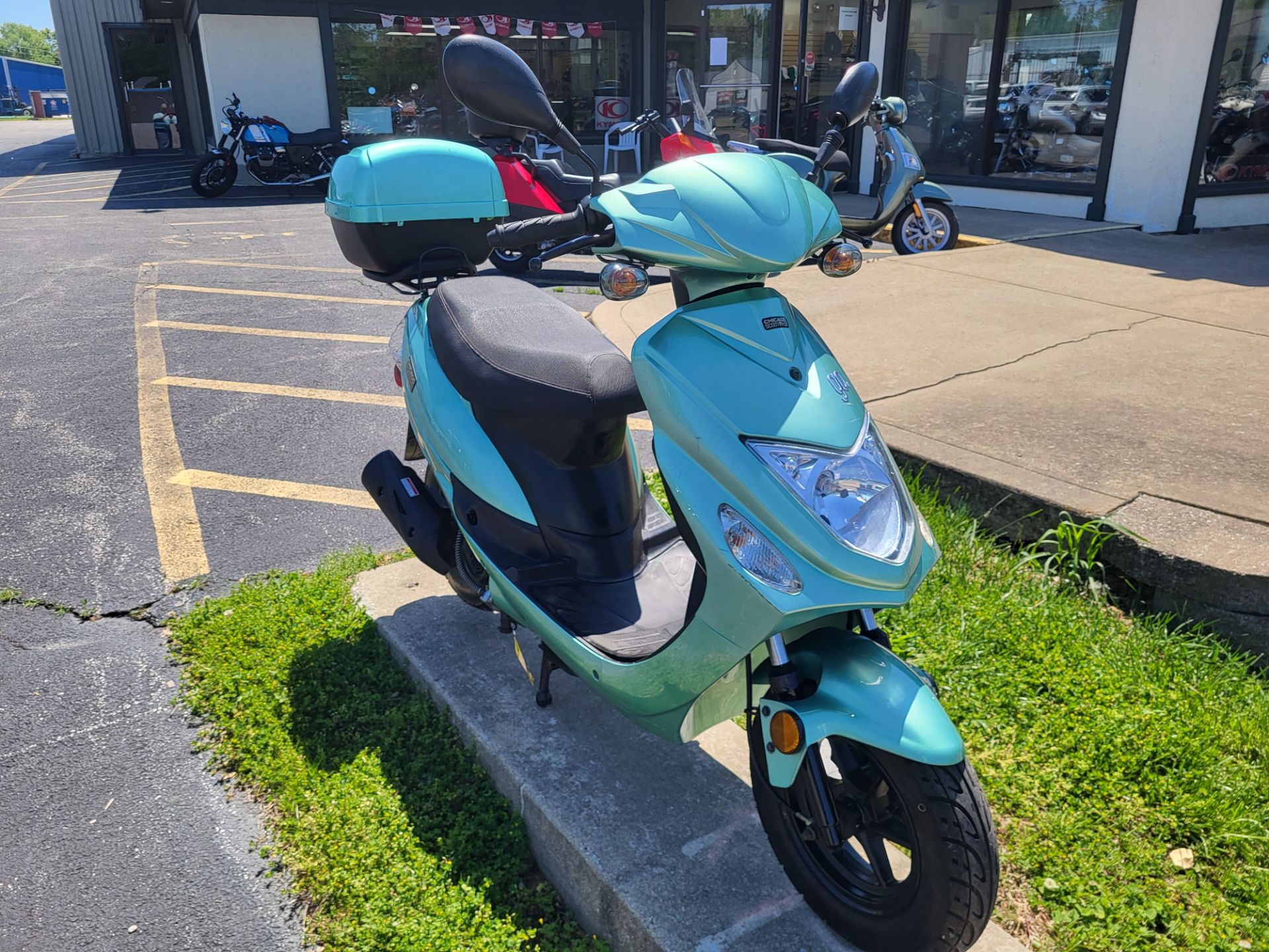 2017 Chicago Scooter Company Go in Edwardsville, Illinois - Photo 2