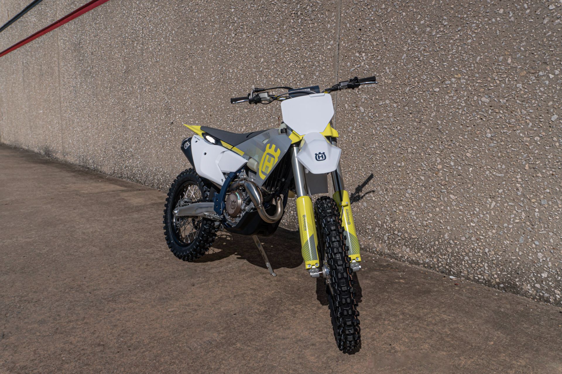 2024 Husqvarna FX 450 in McKinney, Texas - Photo 3