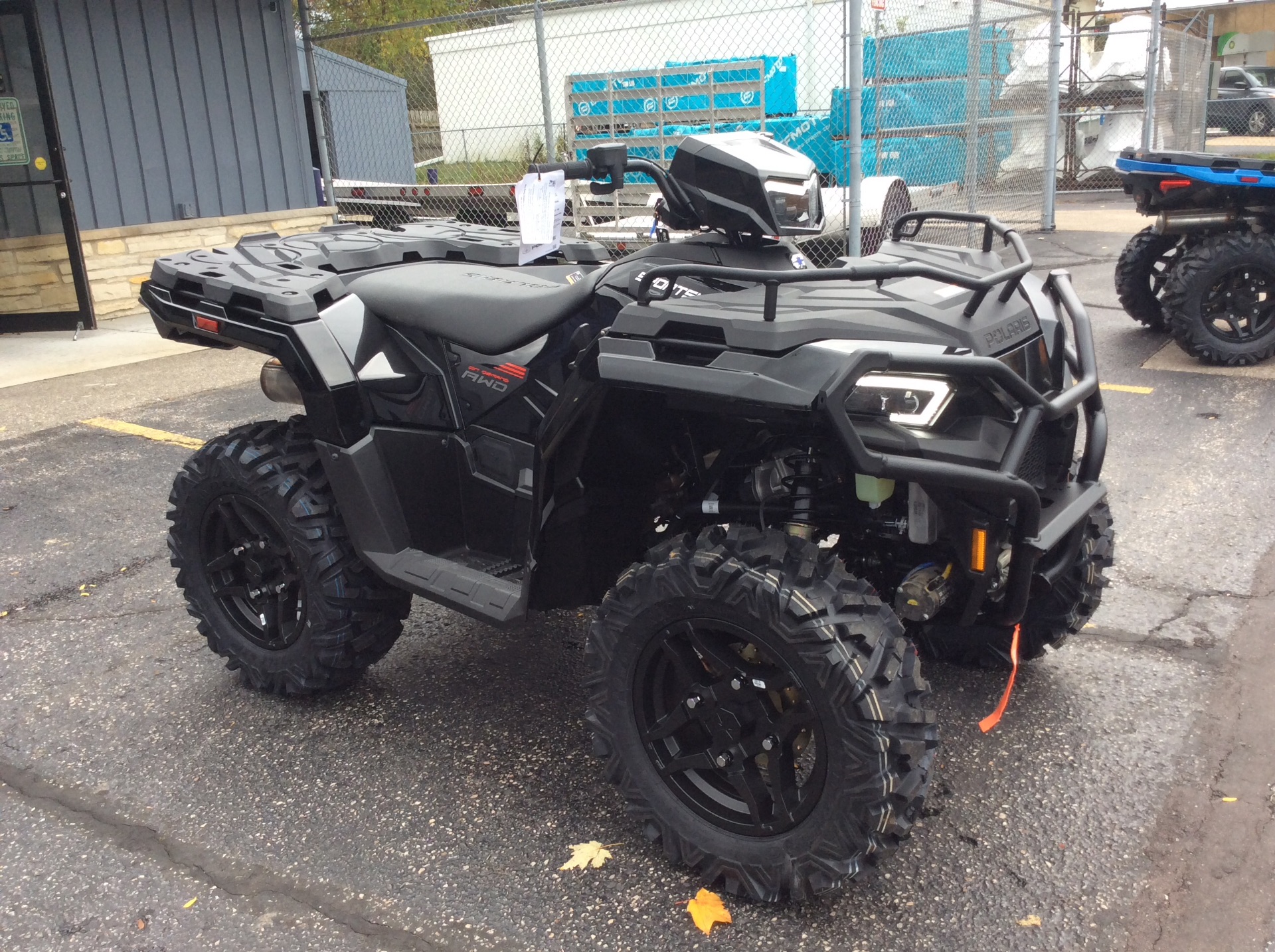 2024 Polaris Sportsman 570 Trail in Union Grove, Wisconsin - Photo 2