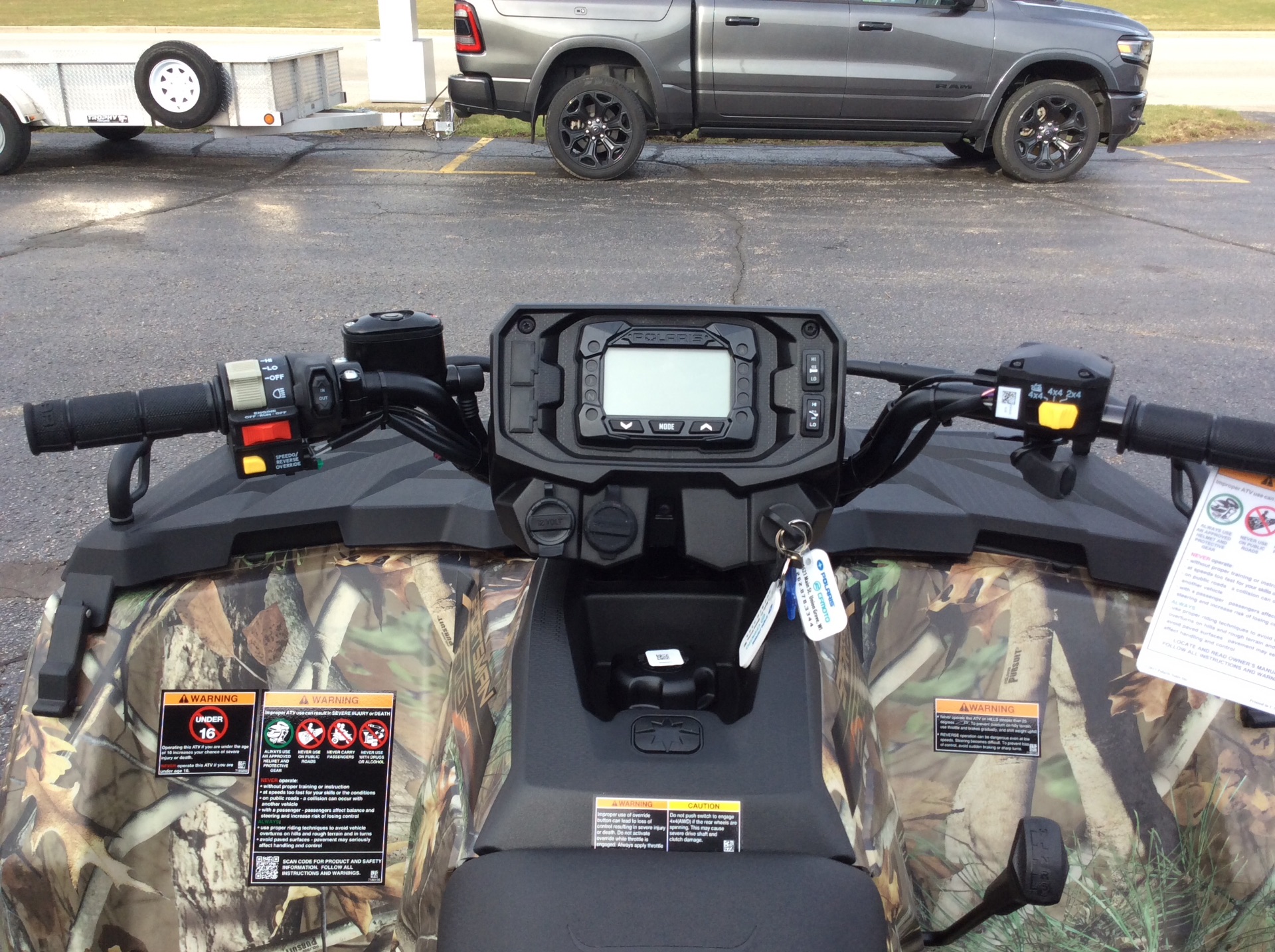 2024 Polaris Sportsman 570 Hunt Edition in Union Grove, Wisconsin - Photo 8