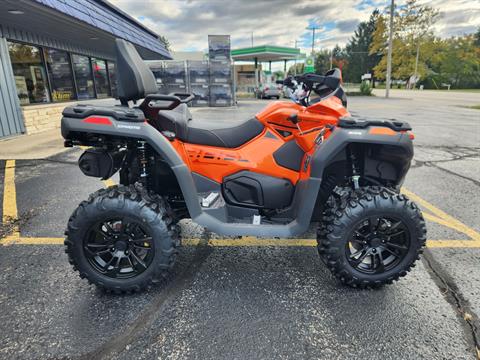 2025 CFMOTO CForce 800 Touring in Union Grove, Wisconsin