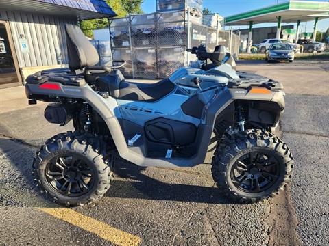 2025 CFMOTO CForce 800 Touring in Union Grove, Wisconsin