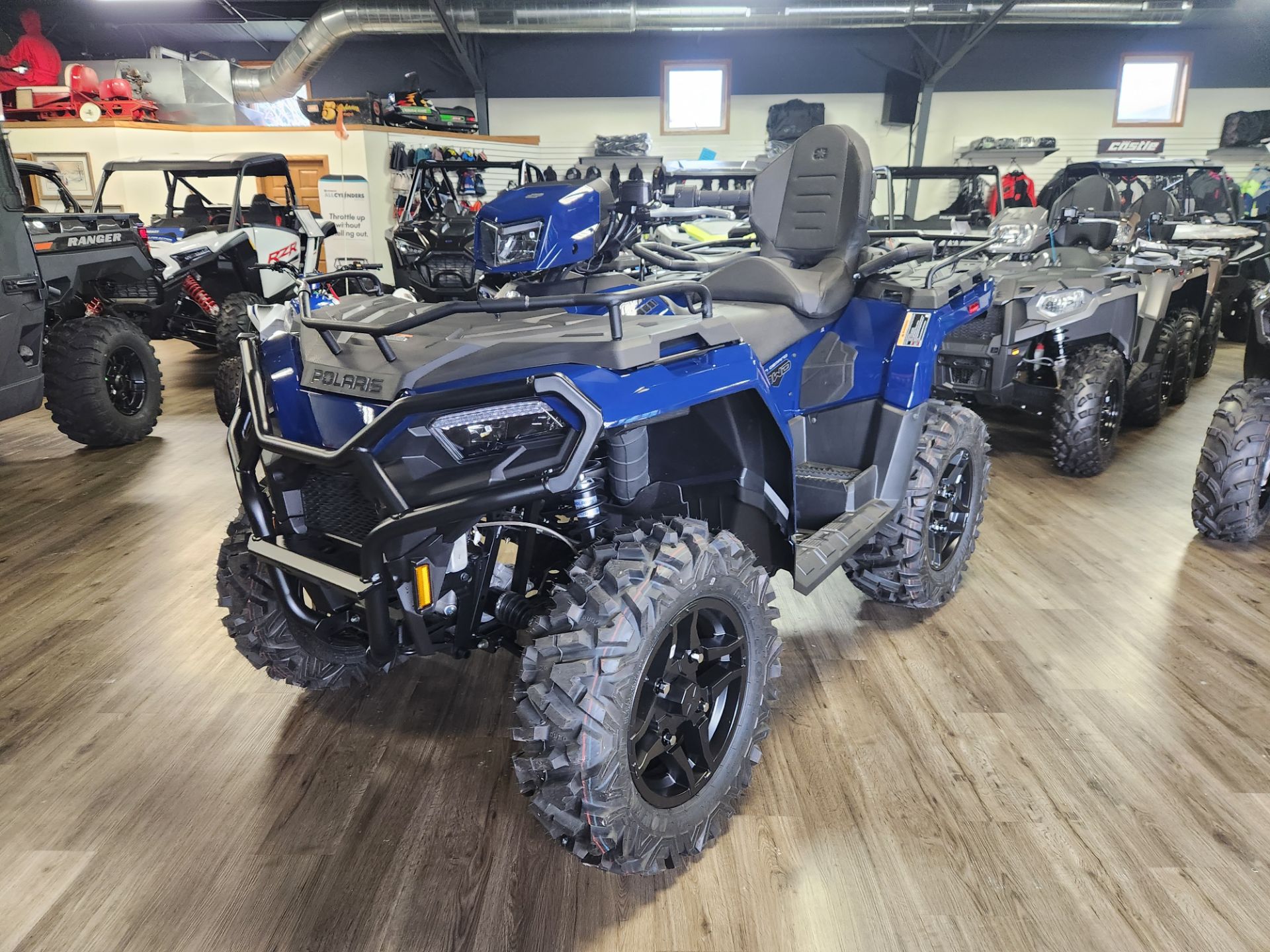 2025 Polaris Sportsman Touring 570 Premium in Union Grove, Wisconsin - Photo 4