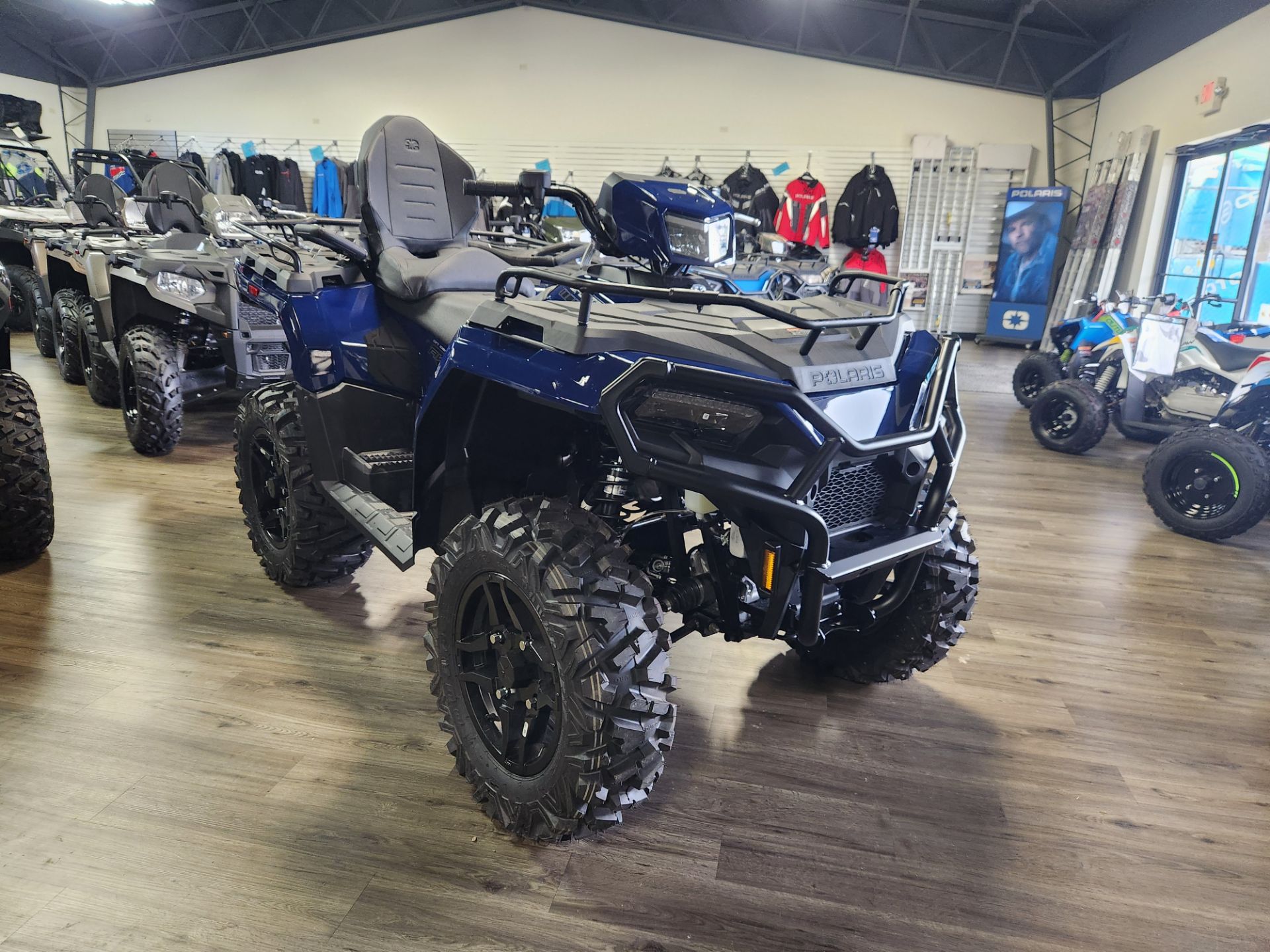 2025 Polaris Sportsman Touring 570 Premium in Union Grove, Wisconsin - Photo 5