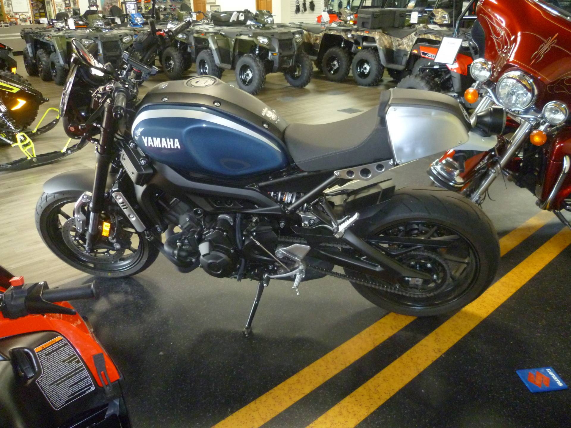 2017 Yamaha XSR900 4