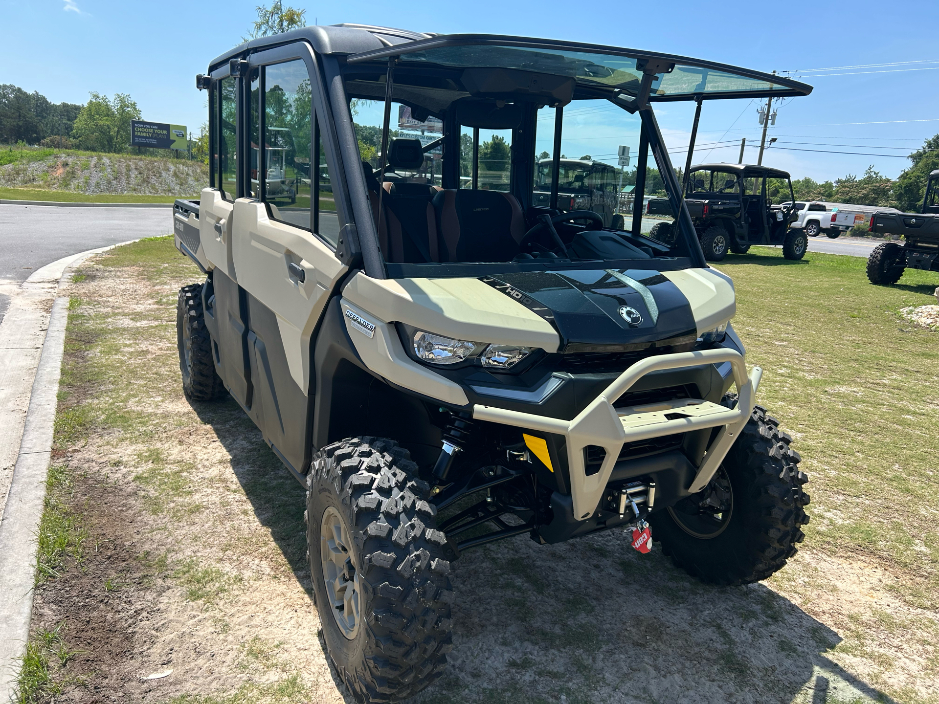 2024 Can-Am Defender MAX Limited in Tifton, Georgia - Photo 2