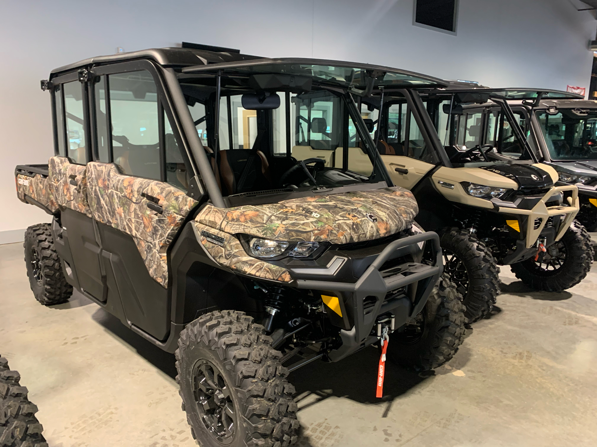 2024 Can-Am Defender MAX Limited in Tifton, Georgia - Photo 8