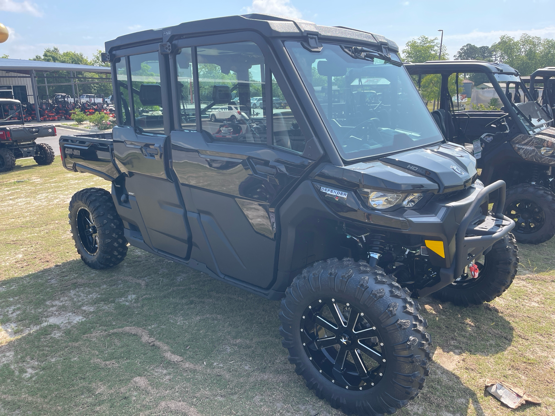 2024 Can-Am Defender MAX Lone Star CAB in Tifton, Georgia - Photo 2