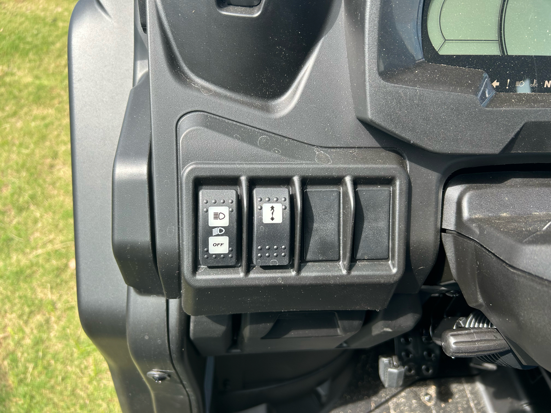 2024 Can-Am Defender MAX Lone Star CAB in Tifton, Georgia - Photo 9