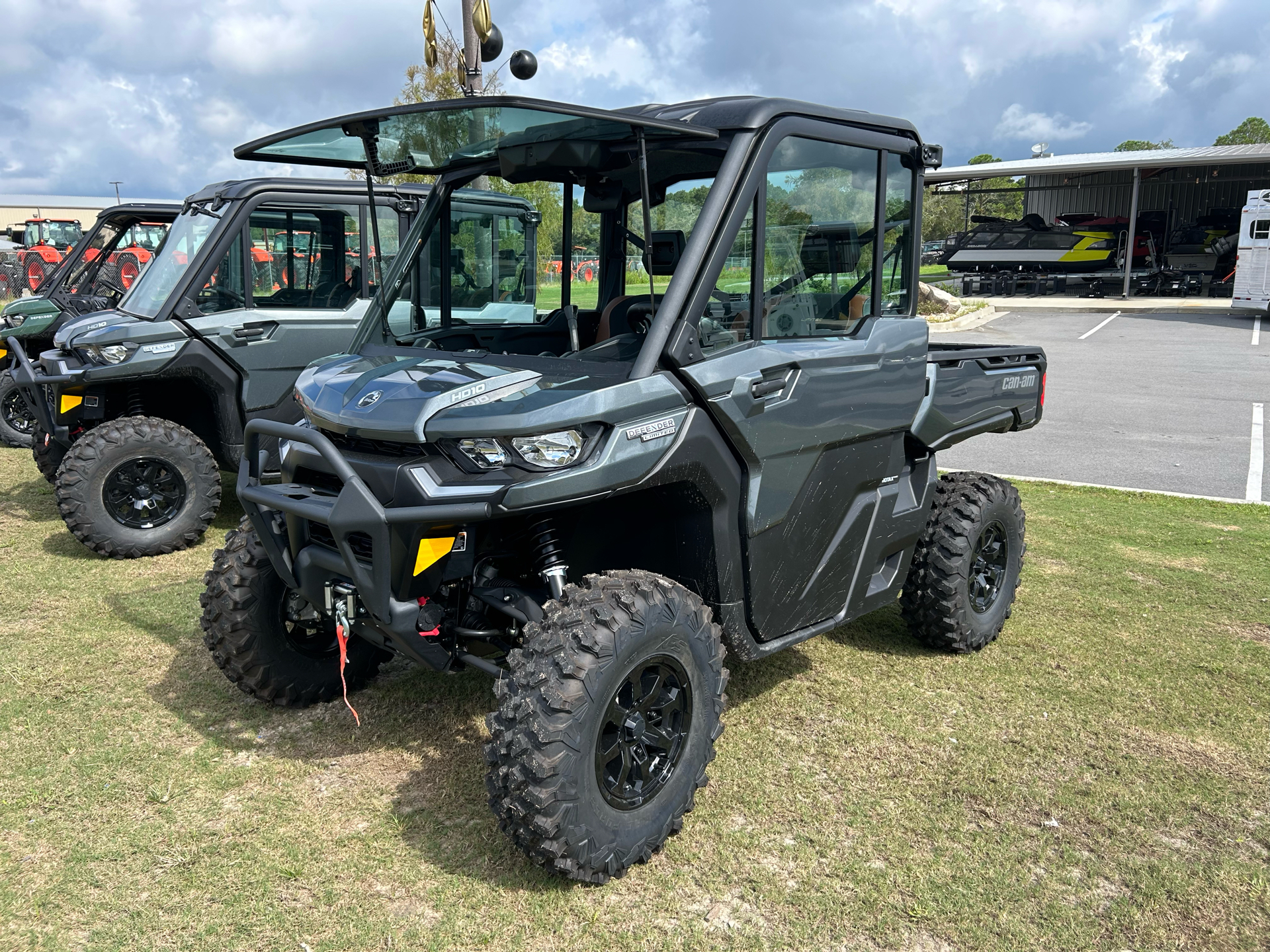 New 2024 CanAm Defender Limited, Tifton GA Specs, Price, Photos