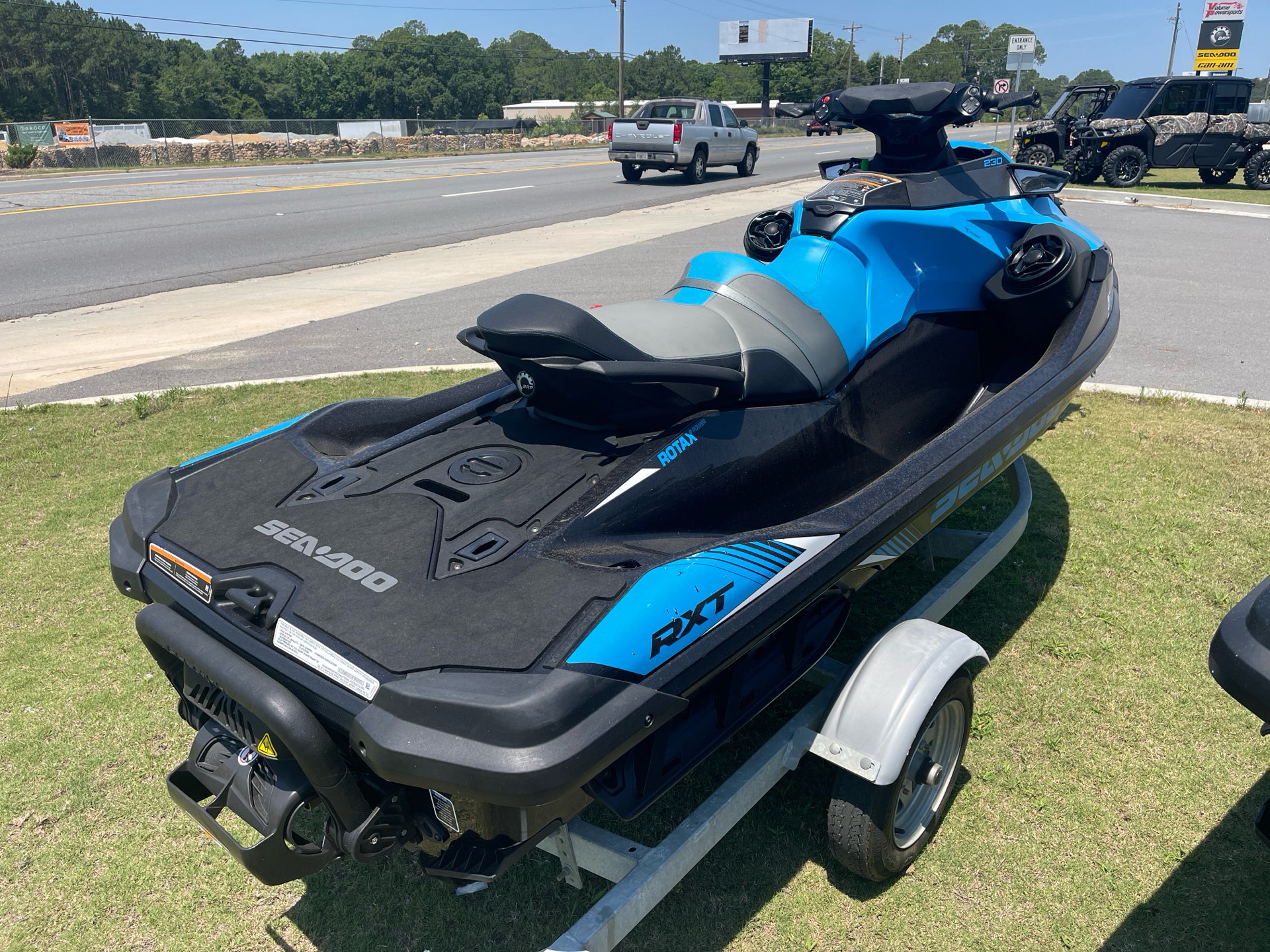 2018 Sea-Doo RXT 230 iBR in Tifton, Georgia - Photo 2