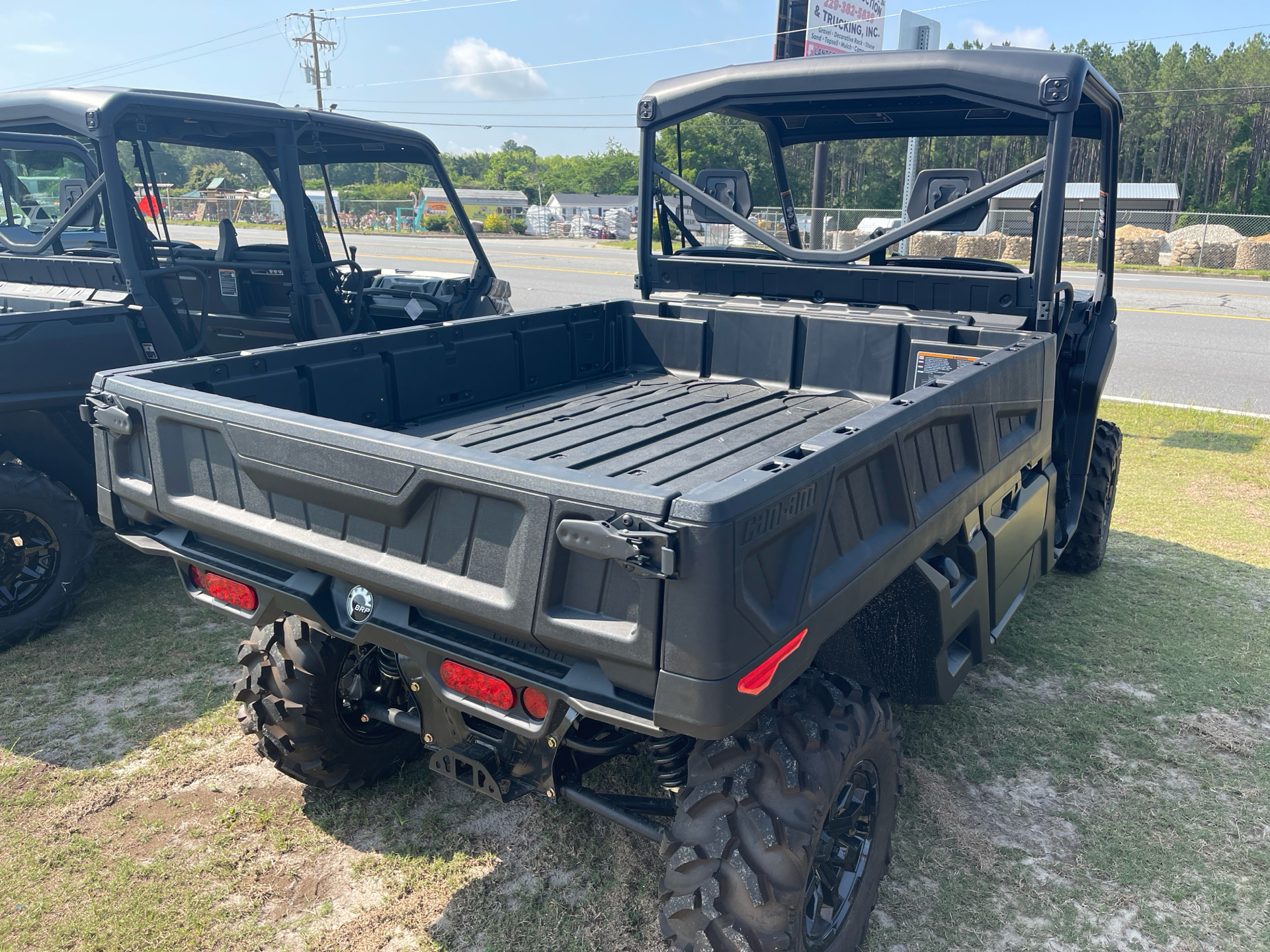 2024 Can-Am Defender Pro DPS in Tifton, Georgia - Photo 3