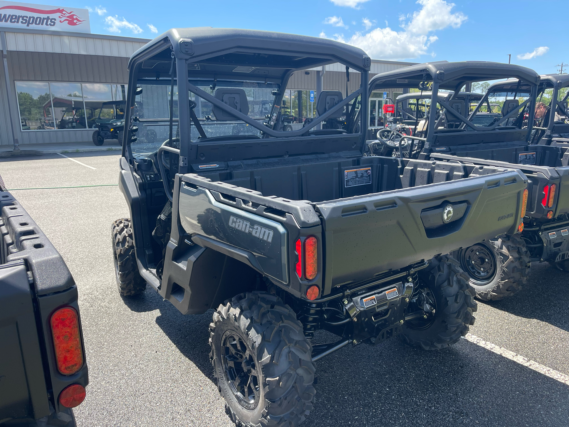 2024 Can-Am Defender XT HD10 in Valdosta, Georgia - Photo 4