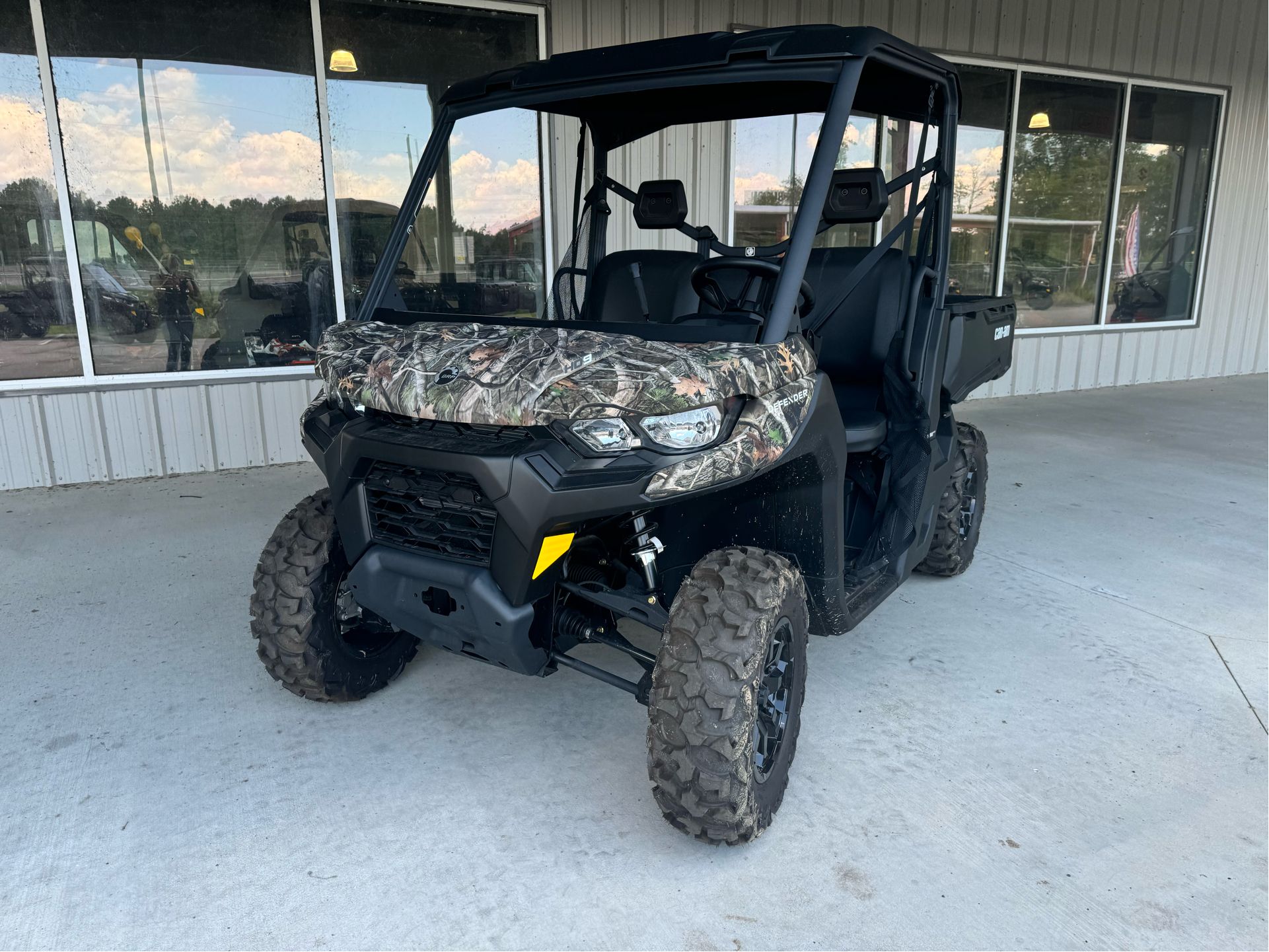 2024 Can-Am Defender DPS HD9 in Valdosta, Georgia - Photo 1