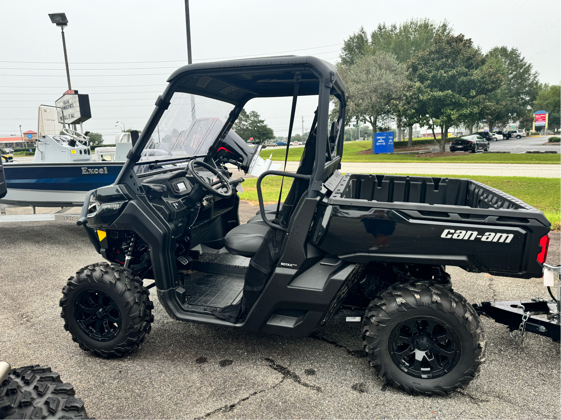 2024 Can-Am Defender XT HD10 in Valdosta, Georgia - Photo 10