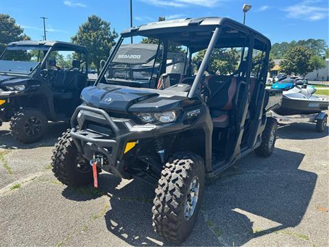 2024 Can-Am Defender MAX Lone Star in Valdosta, Georgia - Photo 2