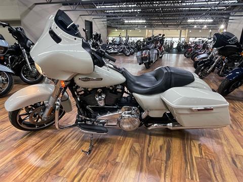 2022 Harley-Davidson Street Glide® in Monroe, Michigan - Photo 2