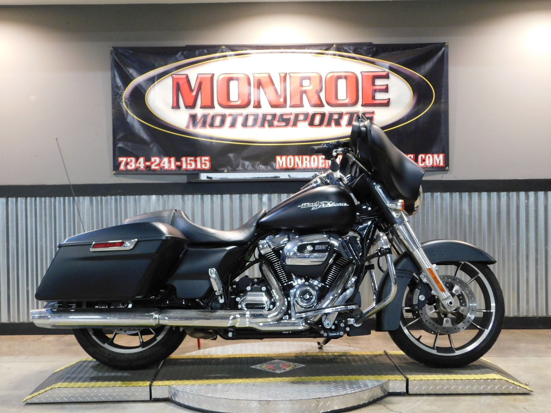 2020 Harley-Davidson Street Glide® in Monroe, Michigan - Photo 1