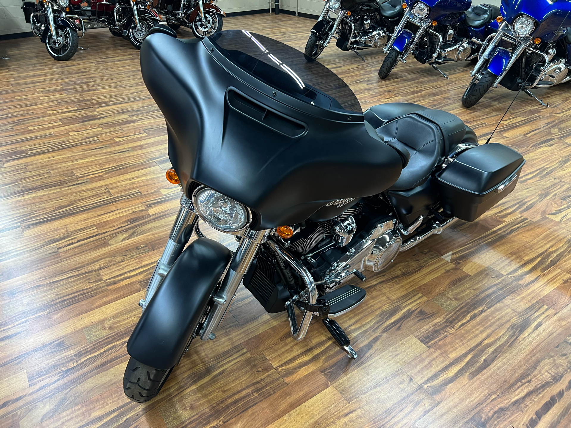 2020 Harley-Davidson Street Glide® in Monroe, Michigan - Photo 8