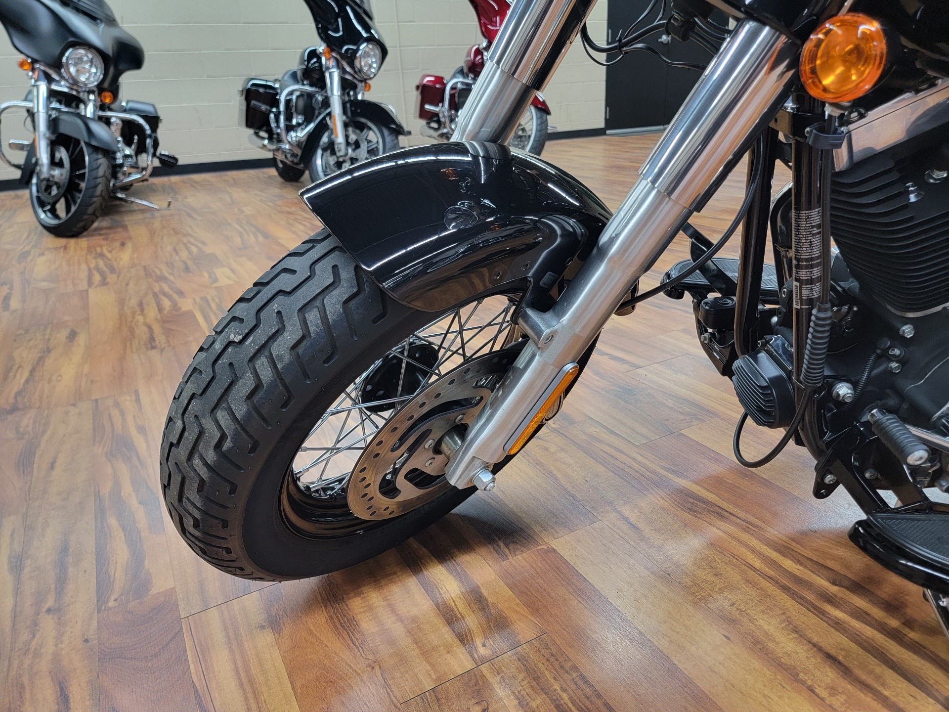 2015 Harley-Davidson Softail Slim® in Monroe, Michigan - Photo 7