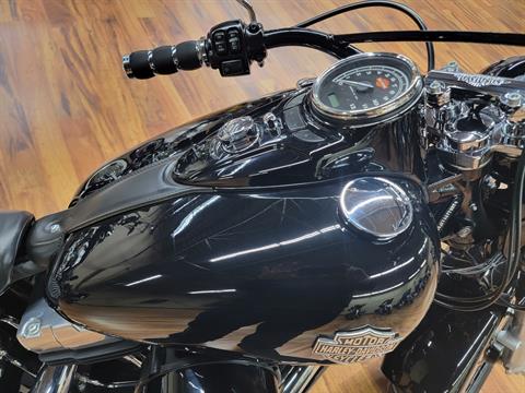 2015 Harley-Davidson Softail Slim® in Monroe, Michigan - Photo 17