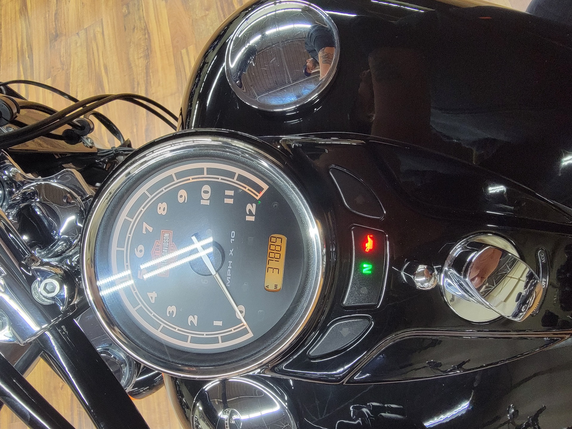 2015 Harley-Davidson Softail Slim® in Monroe, Michigan - Photo 18