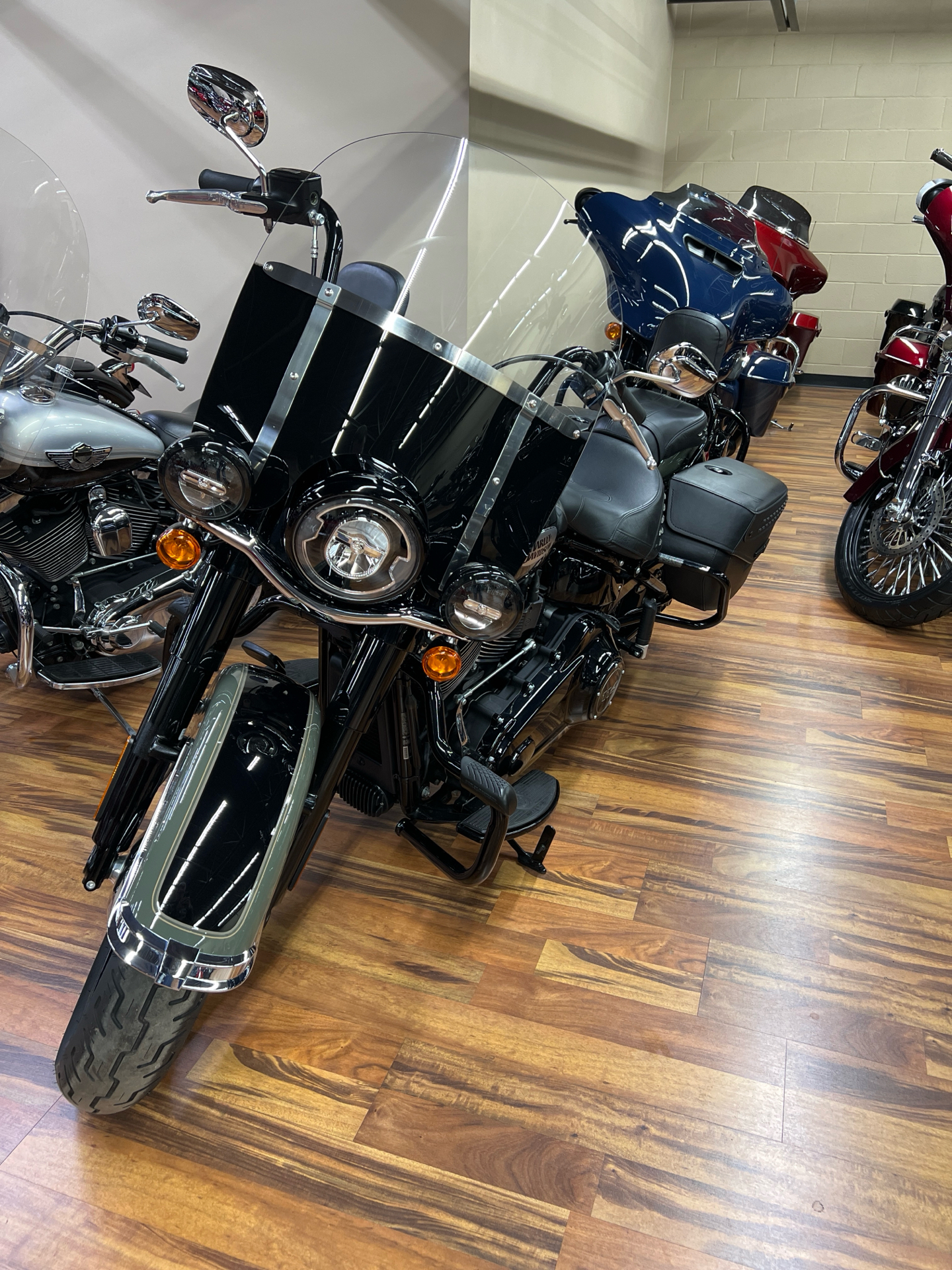 2021 Harley-Davidson Heritage Classic 114 in Monroe, Michigan - Photo 2