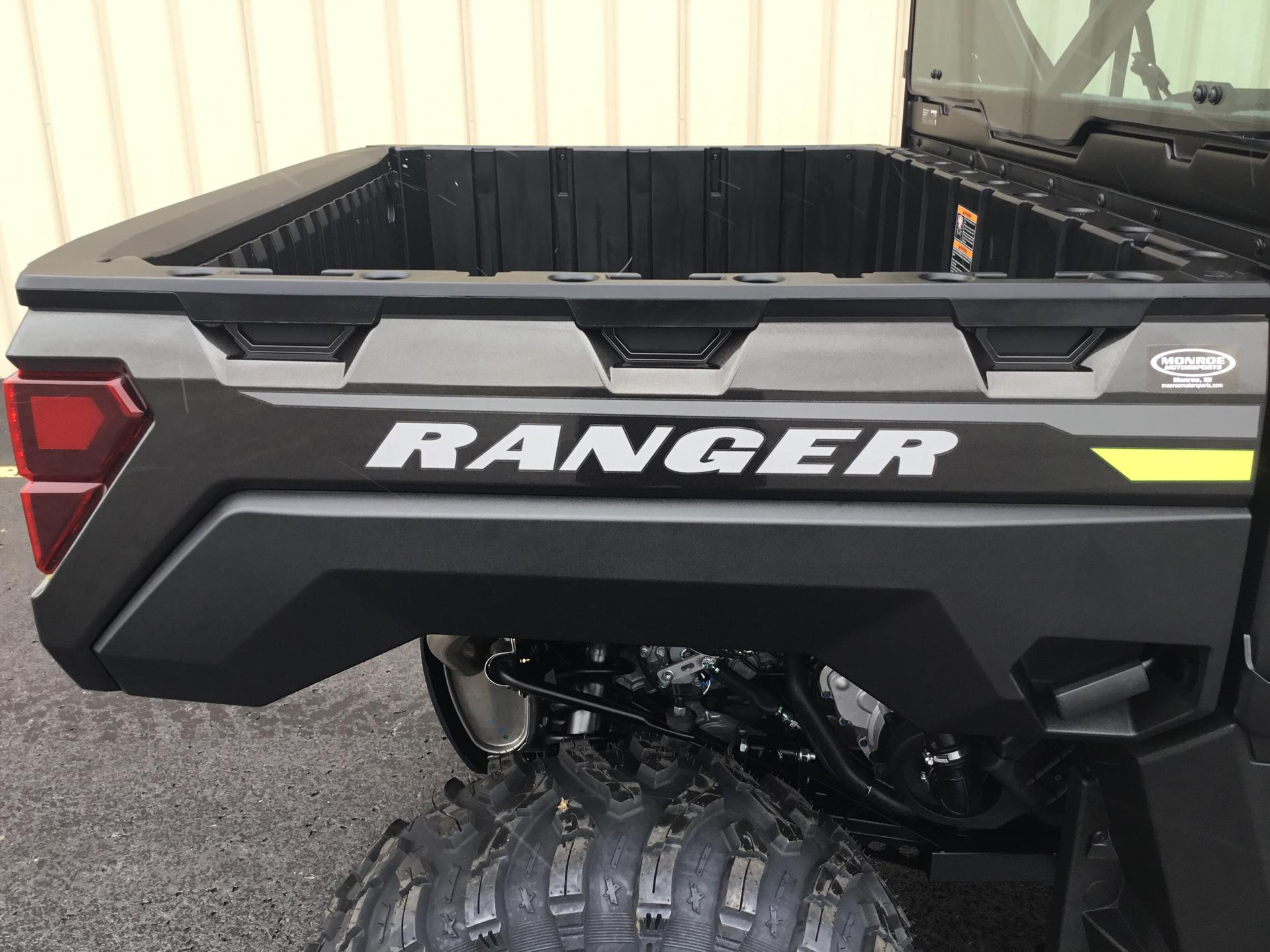 2023 Polaris Ranger XP 1000 Northstar Edition Ultimate - Ride Command Package in Monroe, Michigan - Photo 9