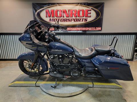 2019 Harley-Davidson Road Glide® Special in Monroe, Michigan - Photo 2