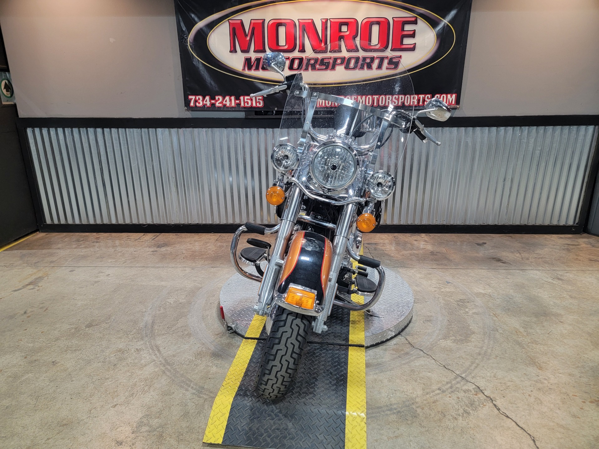 2016 Harley-Davidson Heritage Softail® Classic in Monroe, Michigan - Photo 3