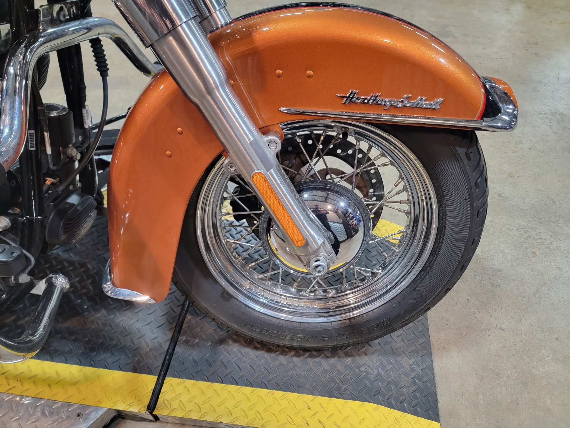2016 Harley-Davidson Heritage Softail® Classic in Monroe, Michigan - Photo 6