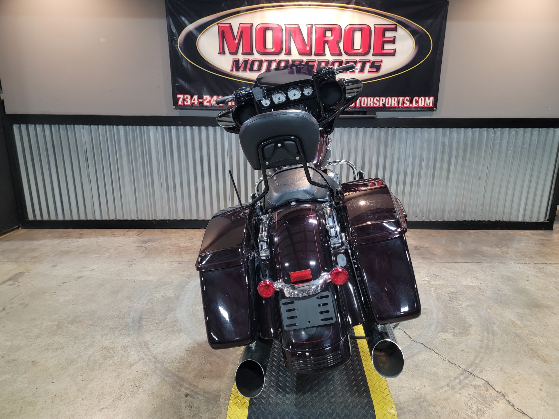 2014 Harley-Davidson Street Glide® Special in Monroe, Michigan - Photo 5